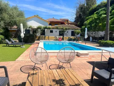 Piscina en o cerca de La Buganvilla