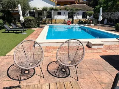 Piscina en o cerca de La Buganvilla