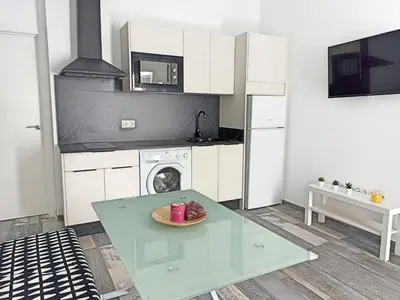 Una cocina o zona de cocina en Modernos Apartamentos en Ciudad Jardín Córdoba