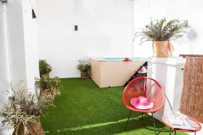 Jardín al aire libre en ISG Apartments Alhóndiga- Piscina Casco Antiguo Free Parking