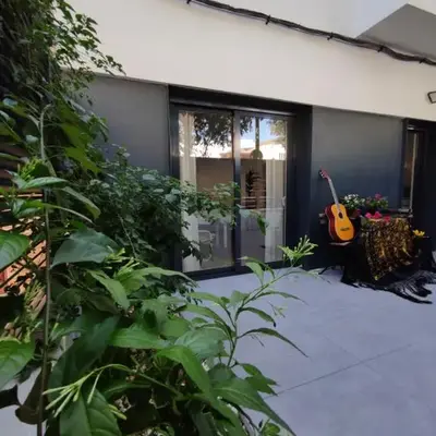 Bajo Luminoso en Barrio de Nervión