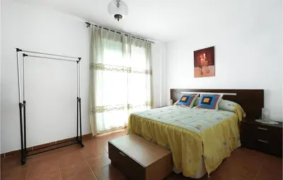 Cama o camas de una habitación en 3 Bedroom Cozy Home In La Algaba
