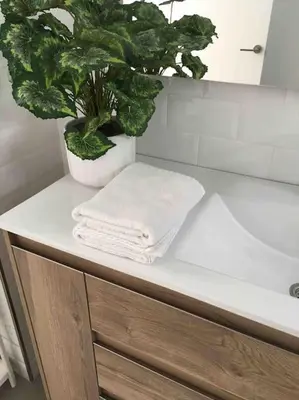 Un baño de La Casa del Bienestar