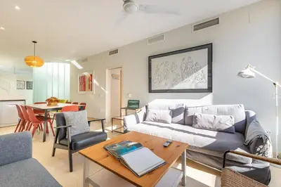 Zona de estar de Tentudia Charming Apartments with Private Roof-Top or Patio in San Bernardo By OCityzen