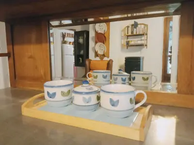 Utensilios para hacer té y café en La Casita Verde Valle