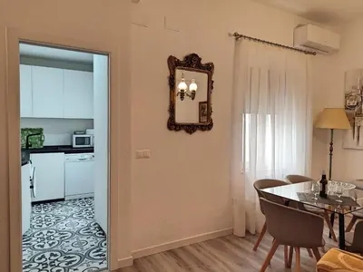 Una cocina o zona de cocina en Eduardo Lucena 5, Casco Histórico