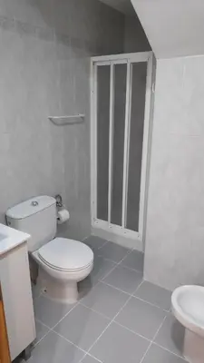 Un baño de Dúplex San Lorenzo 2 PARKING GRATUITOS Y PISCINA