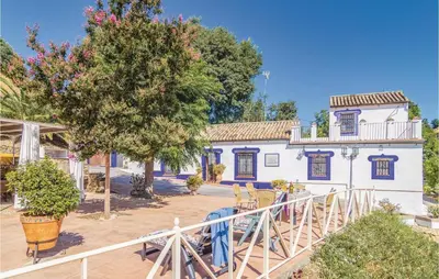 Jardín al aire libre en Nice Home In Hornachuelos Córdoba