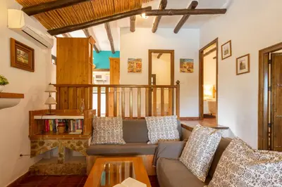 Zona de estar de El Chorro Villas Casa Rosaleda