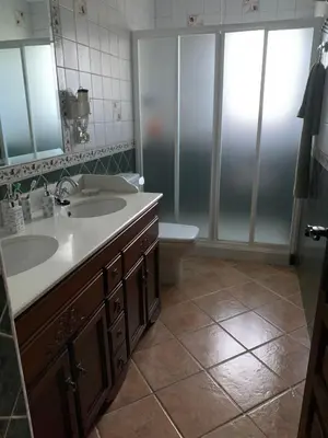 Un baño de Maroteras