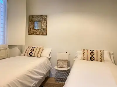 Cama o camas de una habitación en Hispalis Santa Catalina