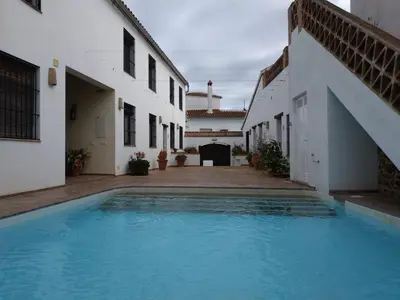 Piscina en o cerca de Dúplex con piscina en centro Cazalla