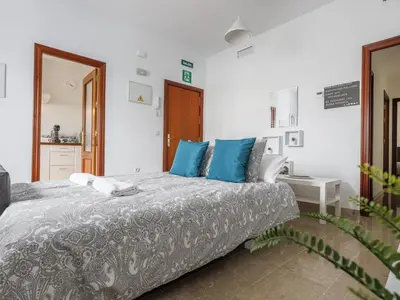 Cama o camas de una habitación en Alcalá del rio! 2 a