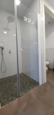 Un baño de JOSE APARTAMENTo