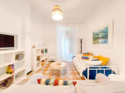 Una televisión o centro de entretenimiento en Apartamento ALAMEDA CALATRAVA