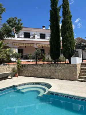 Piscina en o cerca de Cortijo Rocas Altas