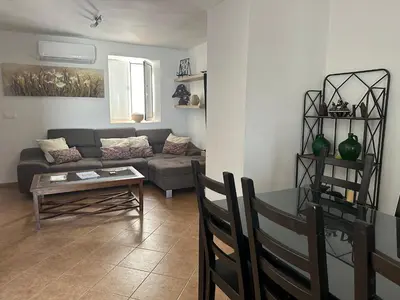 Zona de estar de Casa Cerro Luna Con Chimenea