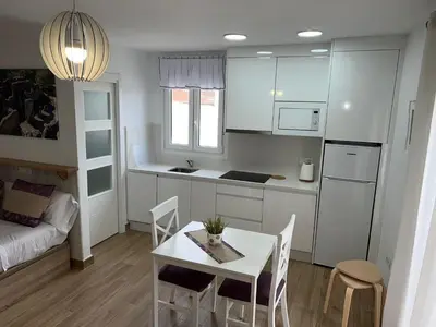 Una cocina o zona de cocina en APARTAMENTO , LOFT BOBASTRO CErCA DEL CAMINITO DEL REY ARDALES