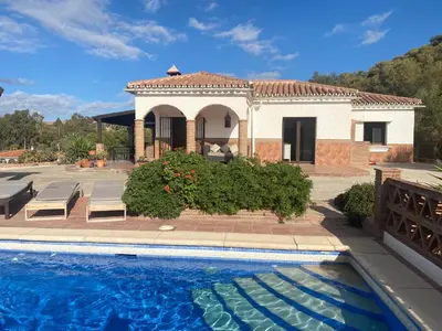 Piscina en o cerca de Villa Azafran