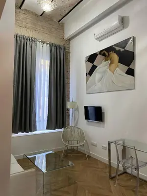 Una televisión o centro de entretenimiento en CASA ENEKO