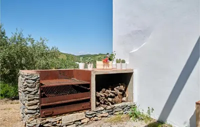 Plano de Awesome Home In Constantina With Wifi