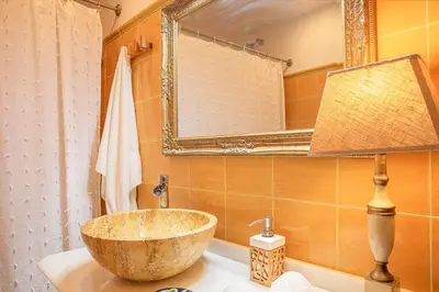 Un baño de Vidrio Sevilla Deluxe Apartment
