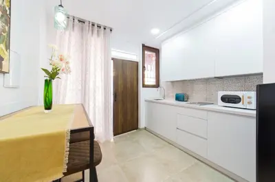 Una cocina o zona de cocina en Precioso Loft El Arcángel II junto a la Ribera