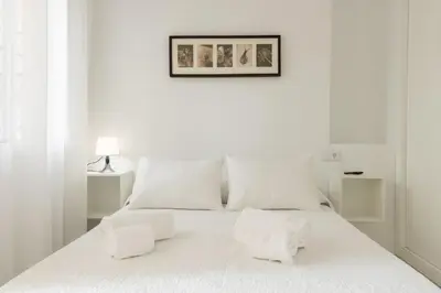 Cama o camas de una habitación en Bordador Central Courtyard by Valcambre