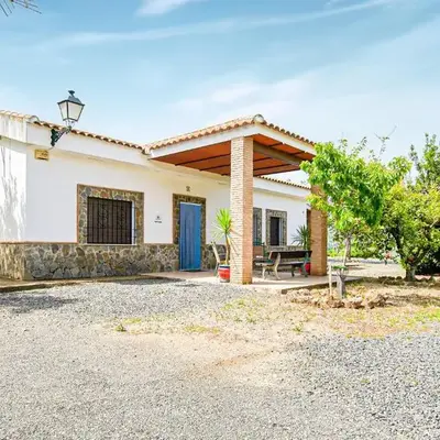 Stunning Home In Villafranca De Cordoba