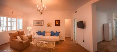 Zona de estar de Modern Apartment in Peñaflor with Air Conditioning - 85 m²