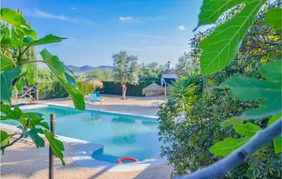 Piscina en o cerca de Nice Home In Estepa With Wifi