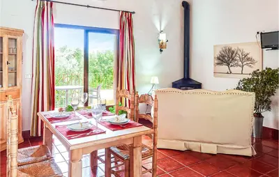 Plano de Nice Home In Estepa With Wifi
