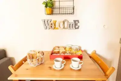 Comida en o cerca de este apartamento