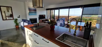 Una cocina o zona de cocina en Casa Cuartel Centenillo - Alojamientos Rurales en Sierra Morena