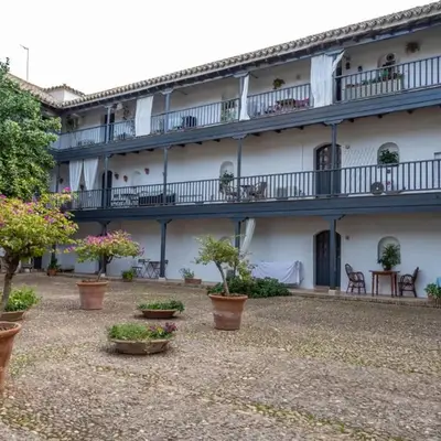 Apartamento en monumento histórico nacional Corral del Conde-duque de Olivares