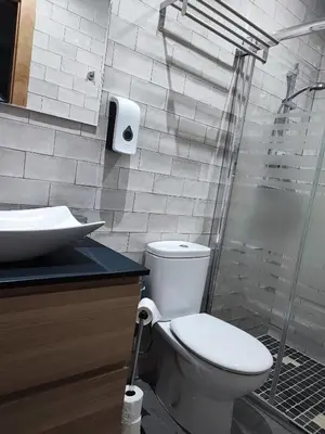 Un baño de La Medina Baja
