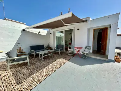 Un balcón o terraza de Ático con vistas espectaculares a la Catedral - CozyHomeSevilla7