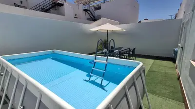 Piscina en o cerca de Casa Yerbabuena
