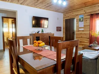 Una televisión o centro de entretenimiento en Holiday Home La Pedriza by Interhome