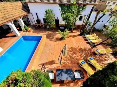 Piscina en o cerca de Alojamiento El Cortijuelo