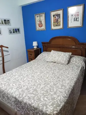 Cama o camas de una habitación en An Indian Bollywood Sevilla Experience - for families, couples & business trips