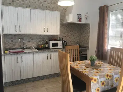 Una cocina o zona de cocina en Sunset Casita