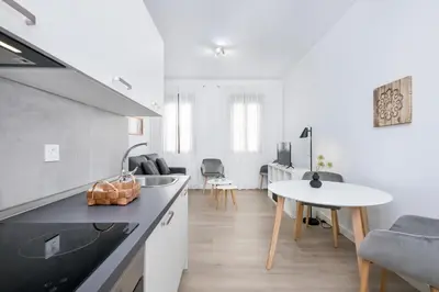 Una cocina o zona de cocina en BHost - Regina VIII