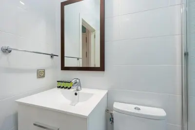 Un baño de Beautiful apartment with balcony - Center-1BD1BTH
