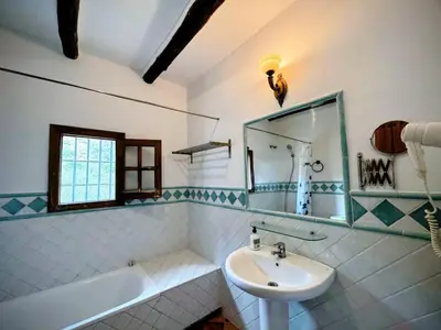 Un baño de Villa La Margarita Rocabella
