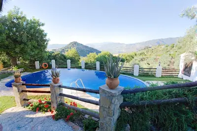 Piscina en o cerca de Villa El Lagar Rocabella