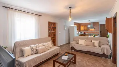 Zona de estar de Casa Pulirio Antequera - La Higuera by Ruralidays
