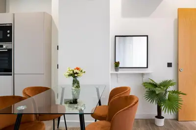 Zona de estar de AvantiStays Buganvilla, la Sevilla auténtica