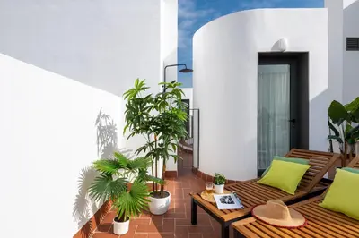 Zona de estar de AvantiStays Clavel, la terraza te conquistará