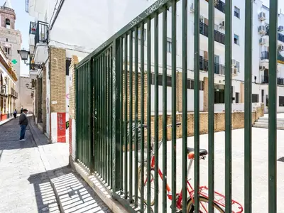 Plano de Cs Para Familias junto a Plaza de San Marcos